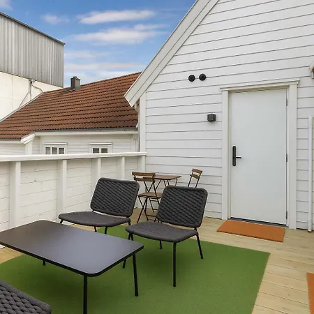 Renovated 2025 - Ac & Terrace - Historic Building Prázdninový dům *