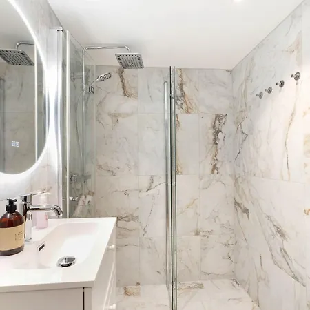 Renovated 2025 - Ac & Terrace - Historic Building Kristiansand