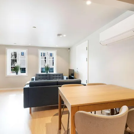 Renovated 2025 - Ac & Terrace - Historic Building Holiday home Kristiansand